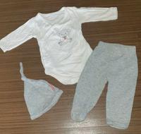 Süßes Set für Babys, Größe 62, Hose, Wickelbody und Mütze Schleswig-Holstein - Horst (Holstein) Vorschau