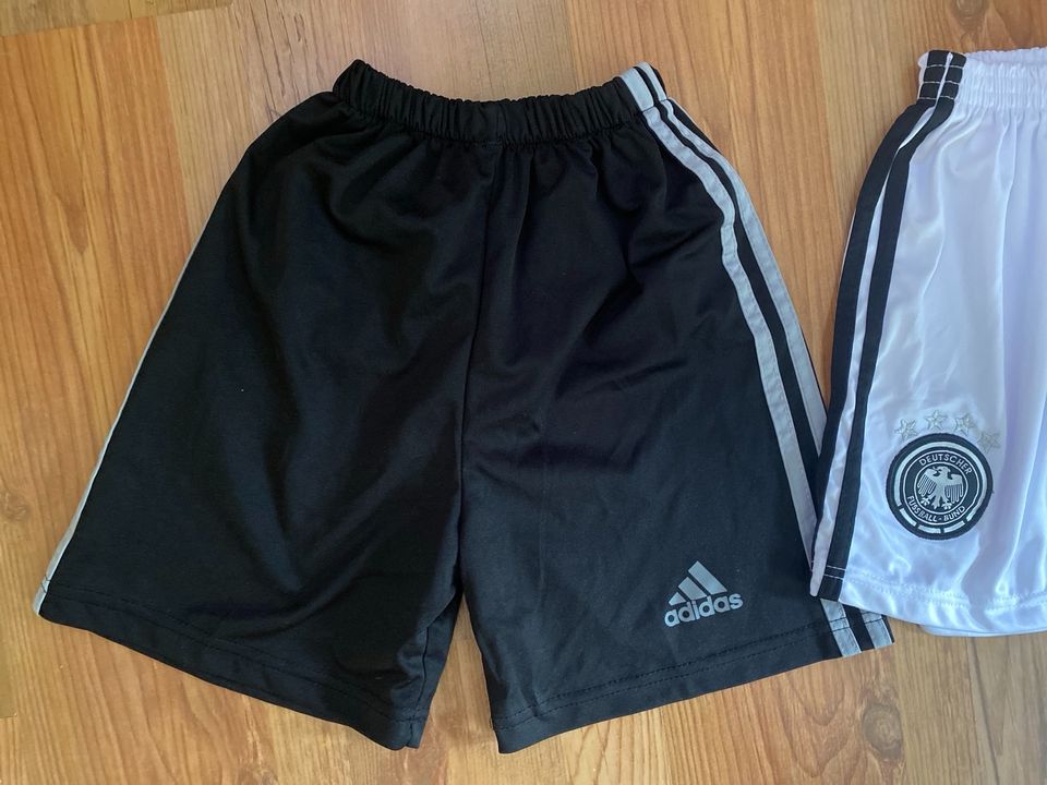 Sporthose Sportshorts Gr.128 in Güstrow