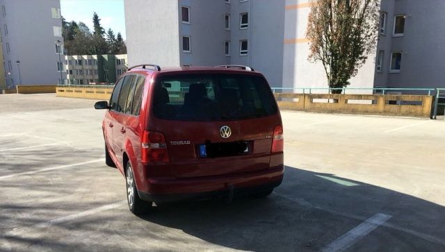 Volkswagen Touran 1.9 TDI 7 Sitzer Tüv neu in Salzgitter