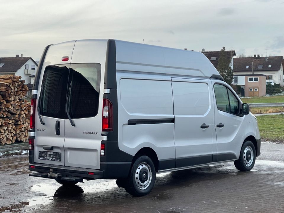 Renault Trafic Kasten L2H2*2,9t*AHK*HOCHDACH*LANG*103kW* in Walddorfhäslach