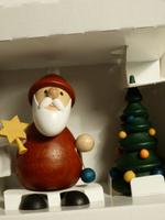 Erzgebirge WEIHNACHTSMANN MIT TANNBAUM, Ullrich Kunsthandwerk OVP Niedersachsen - Celle Vorschau
