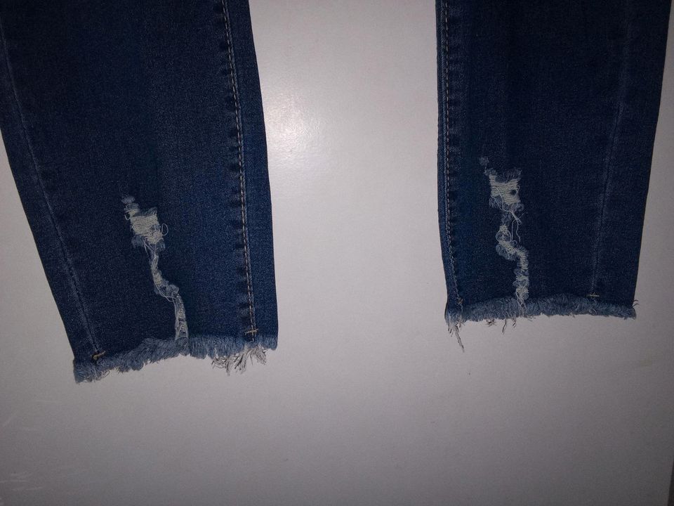 Jeans 1 XL,Gr 46, Strechig in Hannover