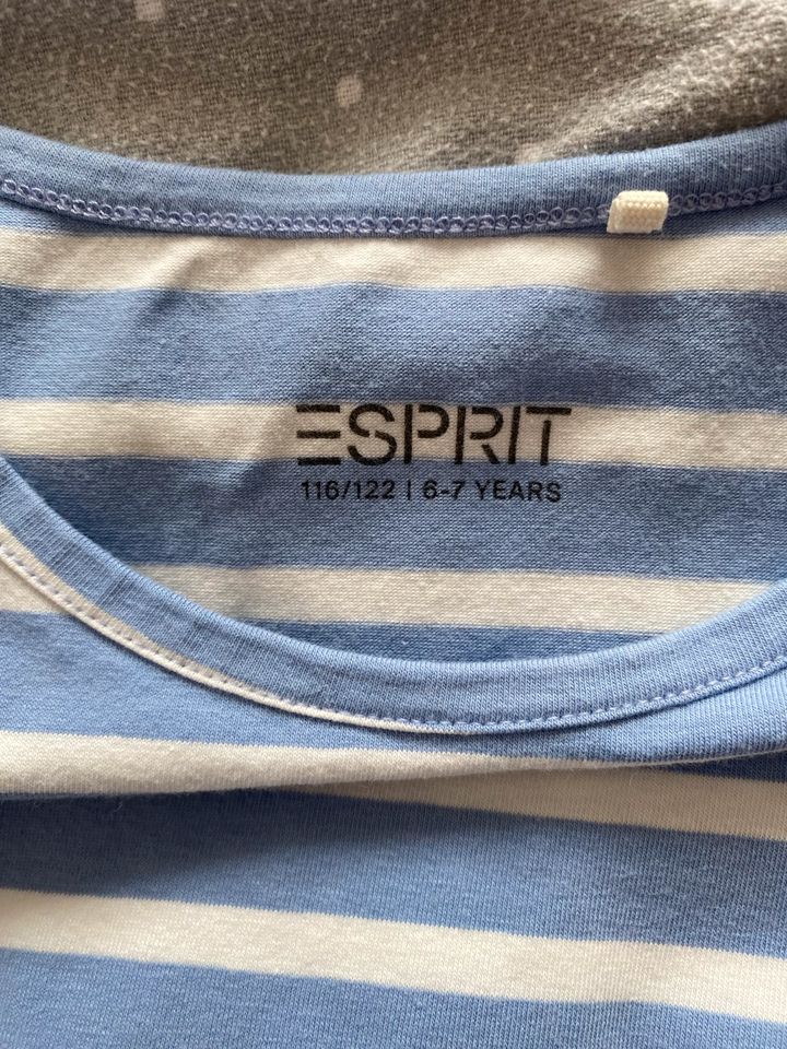 Esprit Kleid blau-weiß gestreift Gr. 116-122 NEU in Karlsruhe