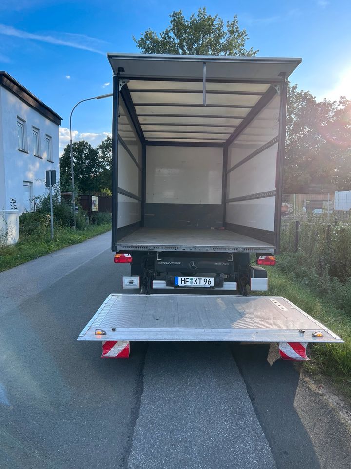 LKW Umzugswagen Transporter Bulli Mieten Sprinter 3,5t in Herford