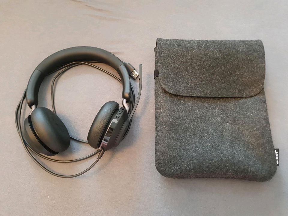 Headset Jabra Evolve2 40 USB / Top Zustand in München