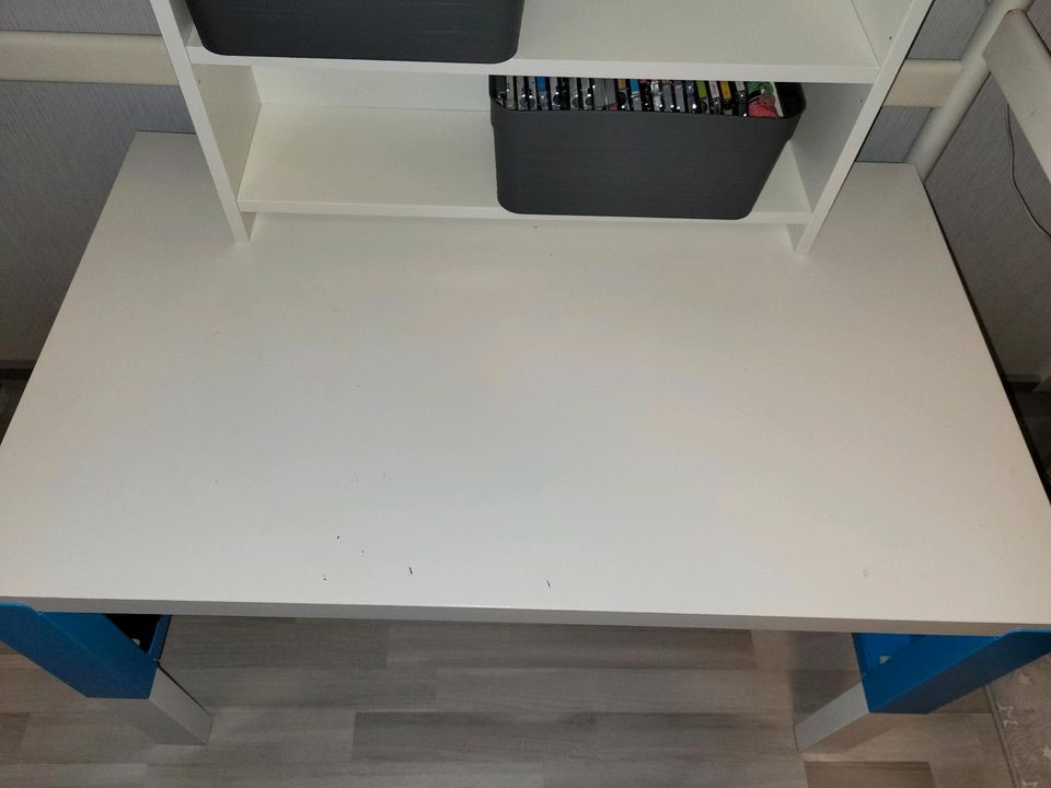 Ikea Kinder Schreibtisch Kindertisch PAHL in Reichshof