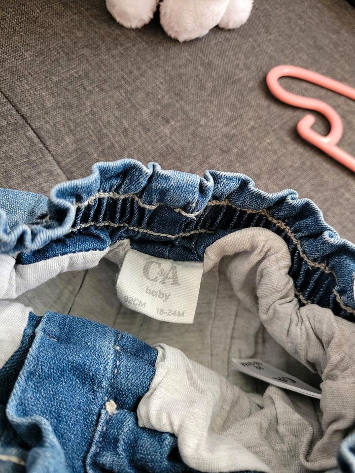 Mädchen Hose/Jeans gefüttert Größe 86/92 in Herne