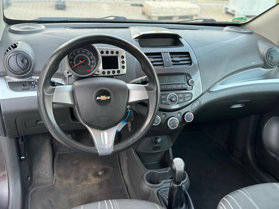 Chevrolet Spark 1.0 /TÜV/Leder/Klima/Funk ZV/EZ:2013/4-Türen/ in Stade