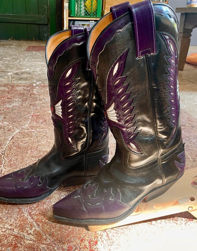 Sendra Boots Westernstiefel Cowboystiefel lila schwarz in Stuttgart