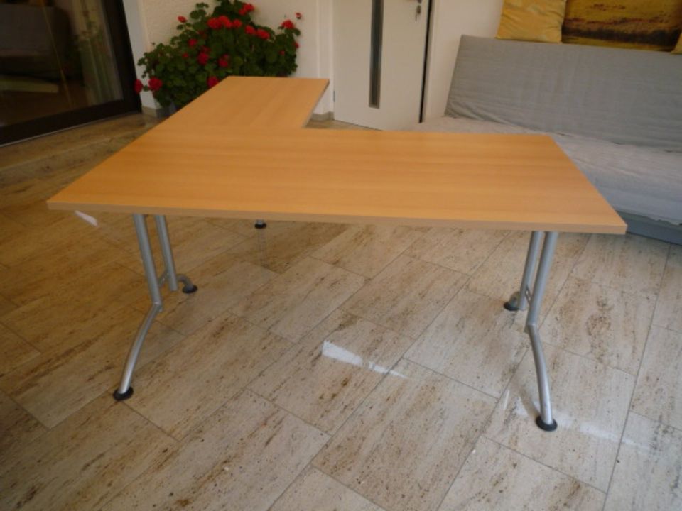Exclusiver sehr gepflegter Büro Schreibtisch mit Seitenteil in Hagen