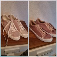 Turnschuhe/Sneaker Größe 39 Sachsen-Anhalt - Löderburg Vorschau