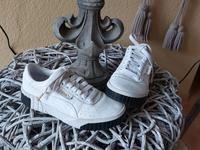 PUMA Cali, Leder, weiß/schwarz, Gr. 37, NP 89 €, guter Zustand!! Niedersachsen - Sande Vorschau