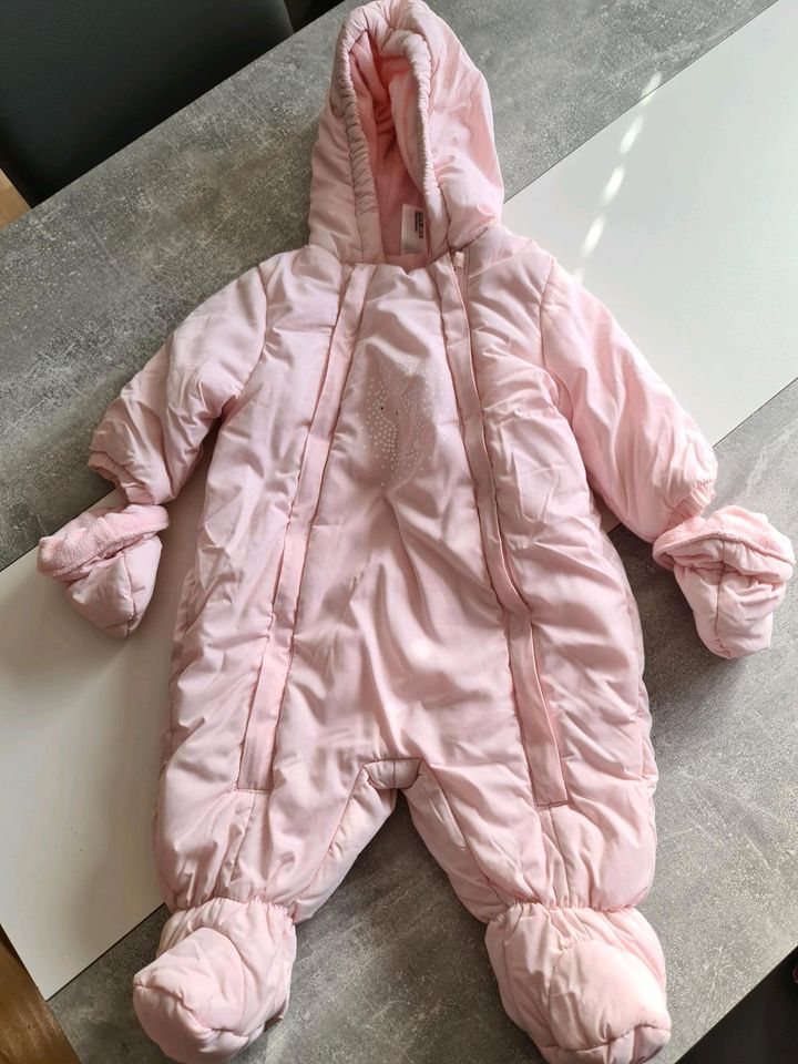 Winteranzug / Schneeanzug Mädchen rosa 62 in Nordrhein-Westfalen - Hilden |  eBay Kleinanzeigen ist jetzt Kleinanzeigen