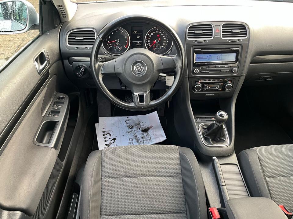 Volkswagen Golf VI Variant Comfortline|Steuerkette NEU|PDC in Neumünster