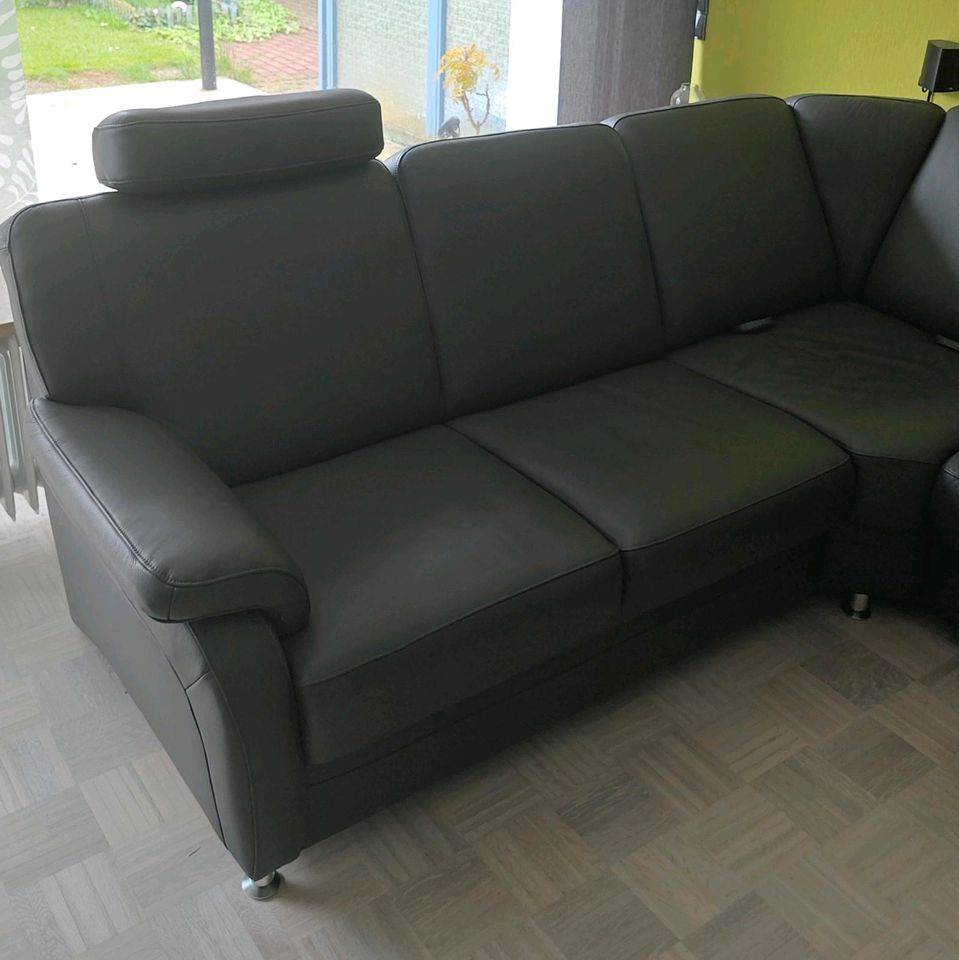 Couch - Sofa - Wohnlandschaft - Ledercouch in Oberhausen