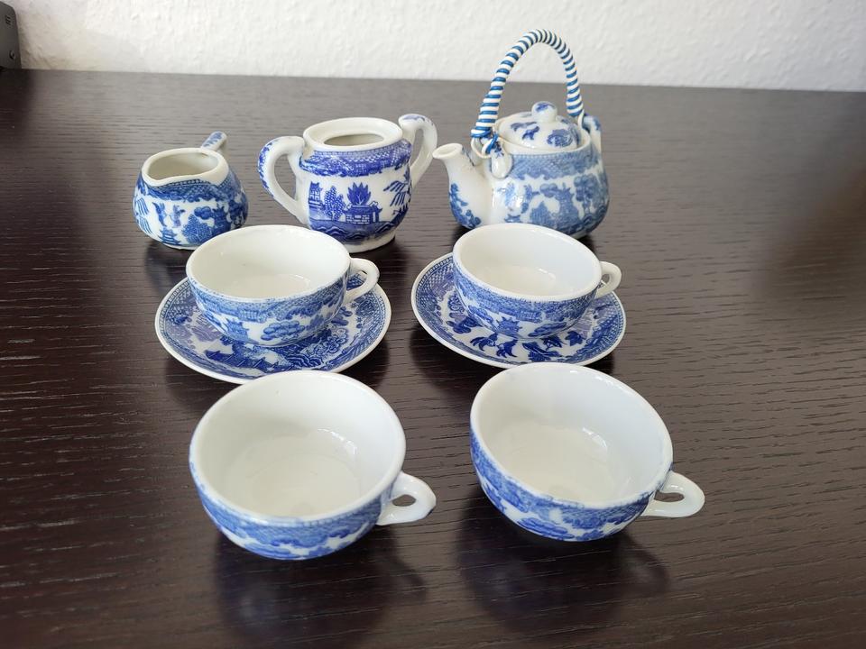 ★ Puppengeschirr Teeservice Porzellan Miniatur Vintage 60iger ★ in Köln