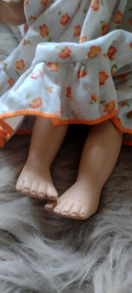 Porzellan Puppe handgefertigt Mädchen 38 cm in Werdohl