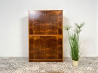 WMK Sehr schöner und gut erhaltener Mid-Century Wäscheschrank aus vollem Holz mit Wurzelholz veredelt # Schrank Higboard Kleiderschrank Kommode Flurschrank Vintage 50er 60er # Lieferung möglich Friedrichshain-Kreuzberg - Friedrichshain Vorschau