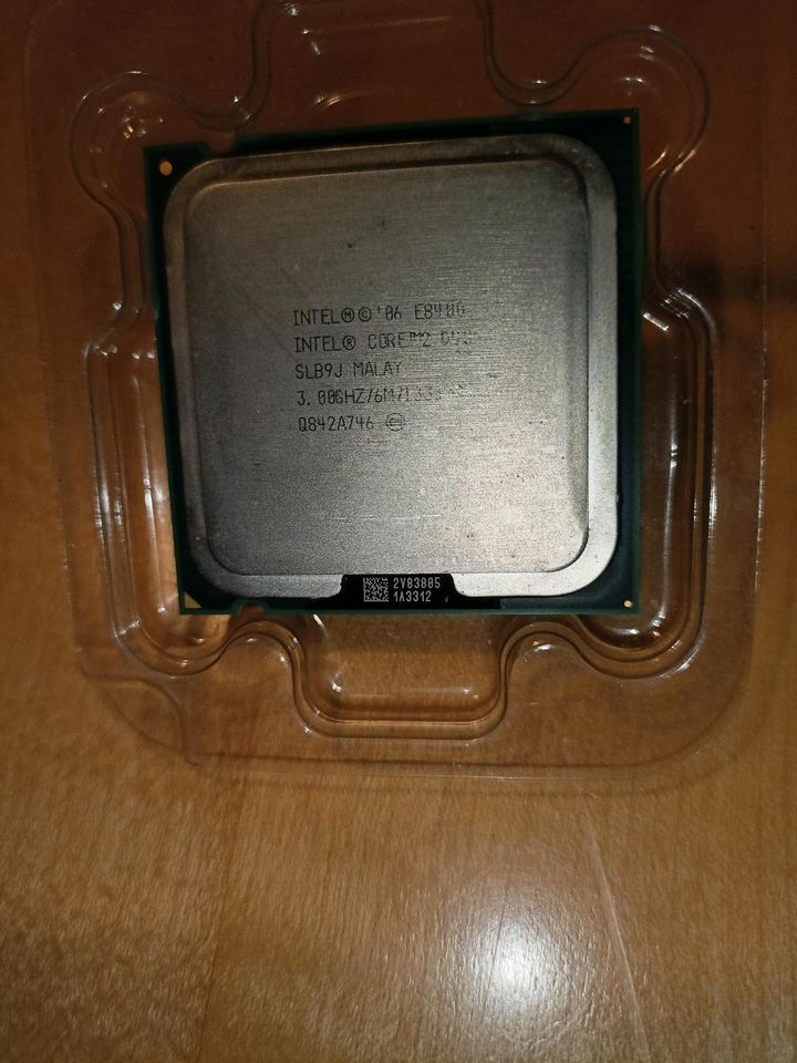 CPU Intel Core 2 Duo 3.0 GHz gebraucht in Riedering