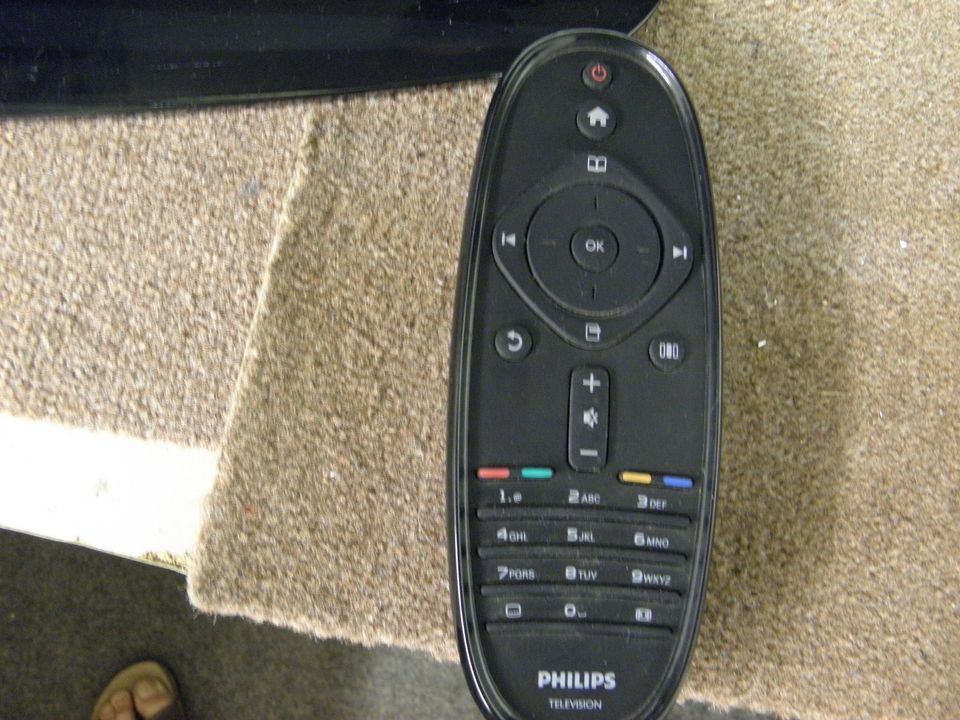 PHILIPS 42 PFL 5405 LCD TV - kein Versand in Lütjensee