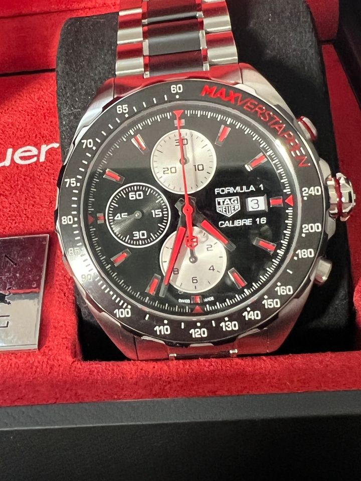 Tag Heuer Max Verstappen Formula 1 neu in Mutlangen