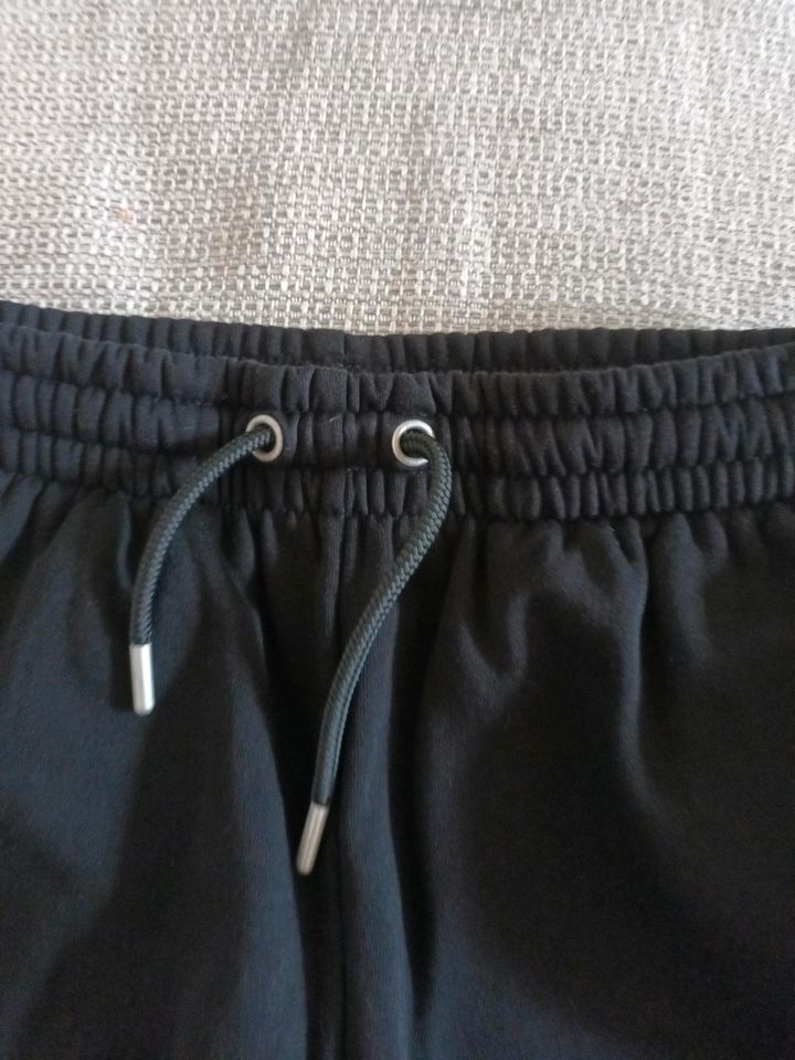 Neue Shorts Sporthose Jogginghose kurz Kappa in Hessen - Hattersheim am  Main | eBay Kleinanzeigen ist jetzt Kleinanzeigen