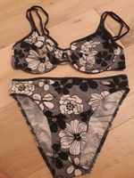 BEE DEES toller-schwarz-weiß-grauer BÜGEL-BIKINI mit Muster Baden-Württemberg - Aalen Vorschau