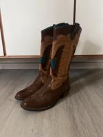 Neuwertige braune EchtLeder Cowboystiefel. S. Oliver Größe 39. Bayern - Himmelstadt Vorschau