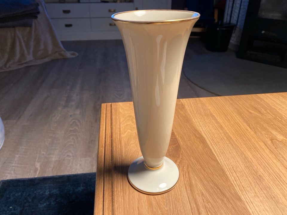 Vase H & C, Selb Bavaria Heinrich in Harrislee