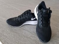 Nike airzoom Joggingschuhe Größe US 7 Baden-Württemberg - Rechberghausen Vorschau