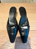 Prada schwarze Mules aus Glattleder mit Schleife und Absatz 38 München - Bogenhausen Vorschau