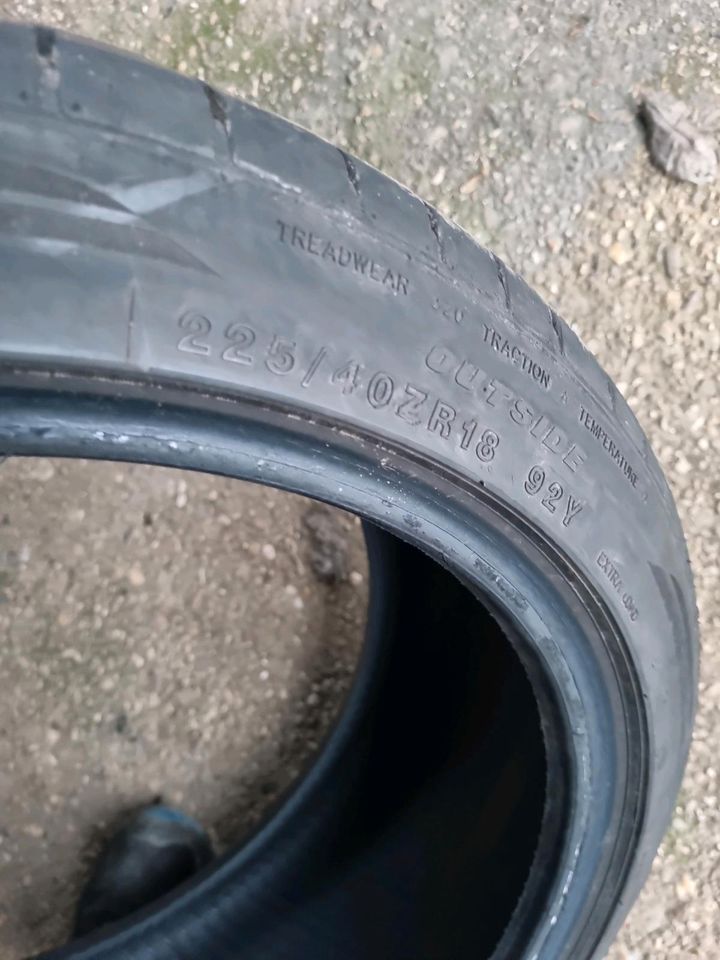 2x Sommerreifen 225/40 R18 (92Y) Tomason Sportrace in Euskirchen