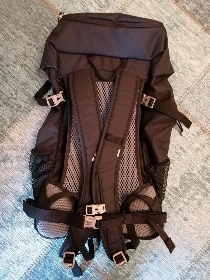 Rucksack Vaude Schwarz Neu in Regensburg