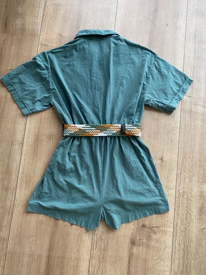 Jumpsuit Overall von Zara in khaki Gr M mit Gürtel in Rheda-Wiedenbrück