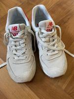 Sneaker v. New Balance in Gr. 39 zu verkaufen!!! Nordrhein-Westfalen - Hemer Vorschau