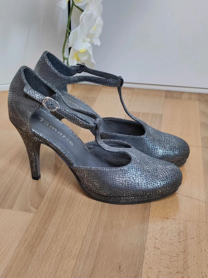 Top! Festliche Tamaris High Heel Stiletto Pumps 40 Silber Vintage in Übach-Palenberg