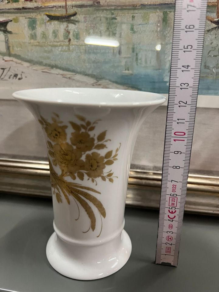 AK Vintage Kaiser Porzellan Vase Melodie Nossek Golddekor Nr.32 in Mülheim (Ruhr)