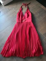 Kleid Neckholder  Farbe bordeaux Niedersachsen - Ritterhude Vorschau
