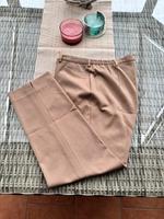 Mona Hose Stoffhose wie neu beige Gr. 44 Kurzgrösse 22 Schleswig-Holstein - Reinfeld Vorschau