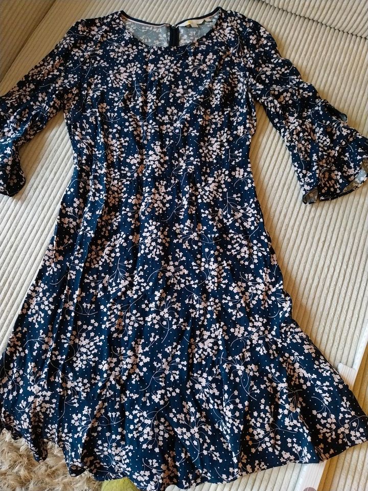 Kleid von BODEN, Gr.38 in Düsseldorf