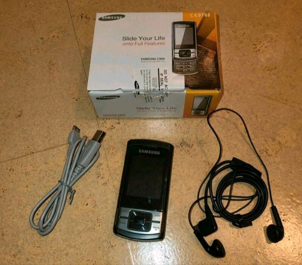 Handy Samsung C3050 in Maßbach