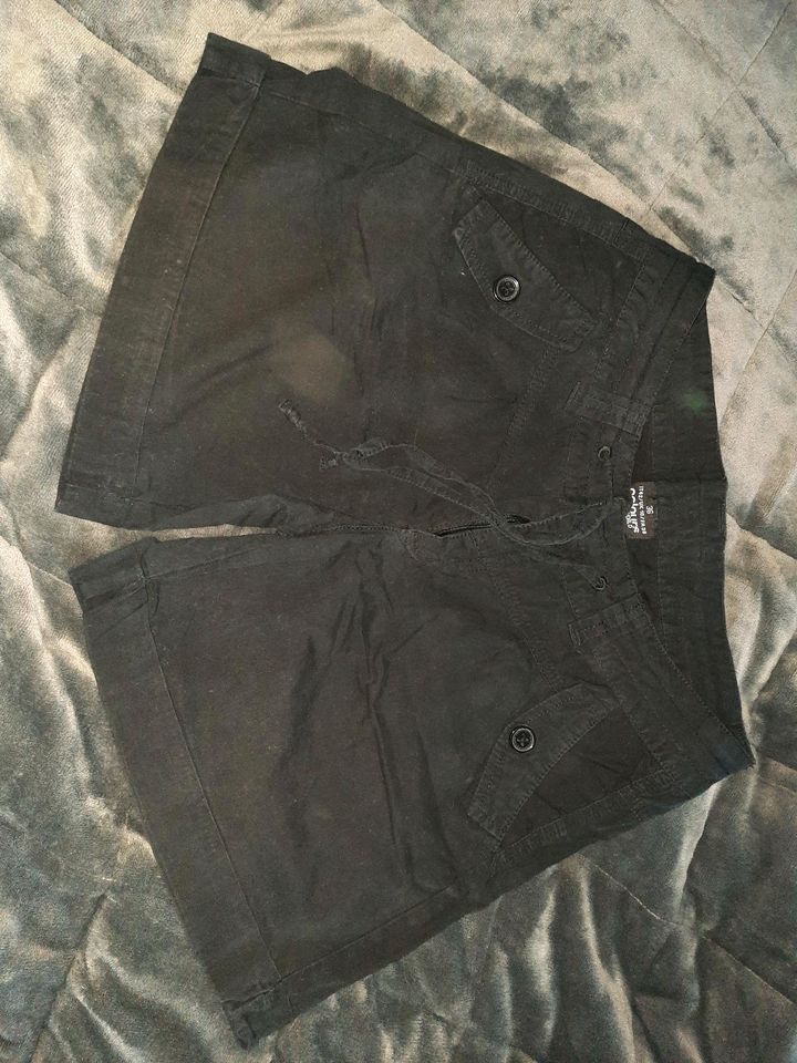 Kurze Hose - Shorts - 36 - schwarz in Hirschaid