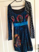 Kleid XL desigual langarm 42 Nordrhein-Westfalen - Brilon Vorschau