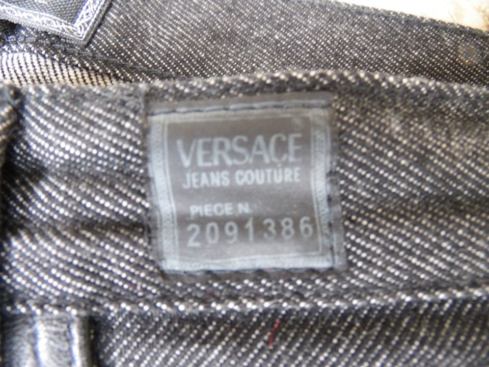 Versace Jeans schwarz mit Echtlederbesatz (32 46) wie neu S in Bonn
