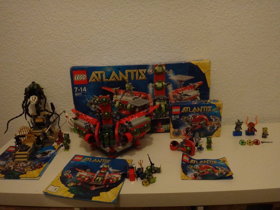 Lego Atlantis 8061, 8077, 8057, 3 Schatzräder und 3 Figuren in Hamburg