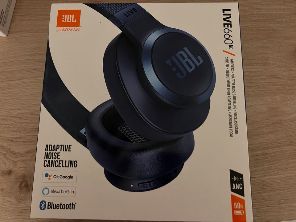 JBL live 660nc Bluetooth On Ear Kopfhörer/ Blau in Sachsen-Anhalt - Burg |  Lautsprecher & Kopfhörer gebraucht kaufen | eBay Kleinanzeigen ist jetzt  Kleinanzeigen