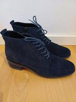 blaue Schuhe Bayern - Großostheim Vorschau