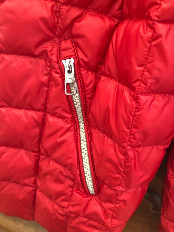 Steppjacke Daunenjacke Wendejacke Gr 50 M rot neuwertig in Wöllstein