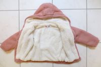 Vogilie Kinder Strickjacke Jacke Gr. 104 /110 Kapuze ❌ Mädchen Bayern - Lindau Vorschau