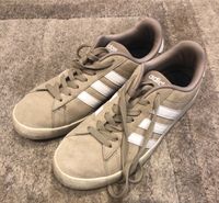 Adidas Neo beige 41,5 Nordrhein-Westfalen - Detmold Vorschau